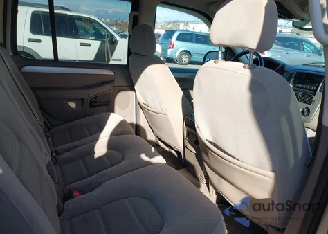 2004 Ford Explorer Nbx/Xlt from USA, damaged, VIN 1FMZU73K84UA27362